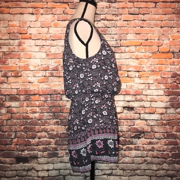 AEO Floral Romper - Picture 3 of 5